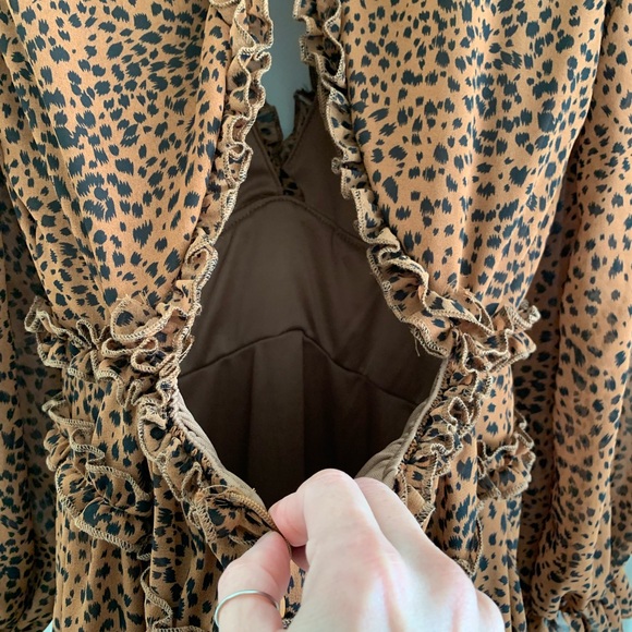 Leopard Print Ruffle Dress - Picture 3 of 4